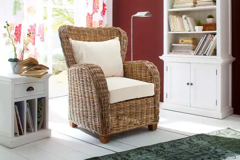 Queen Chair By Novasolo - CR42 Popular