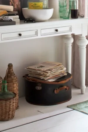 Console Table By Novasolo - T776 While Supplies Last